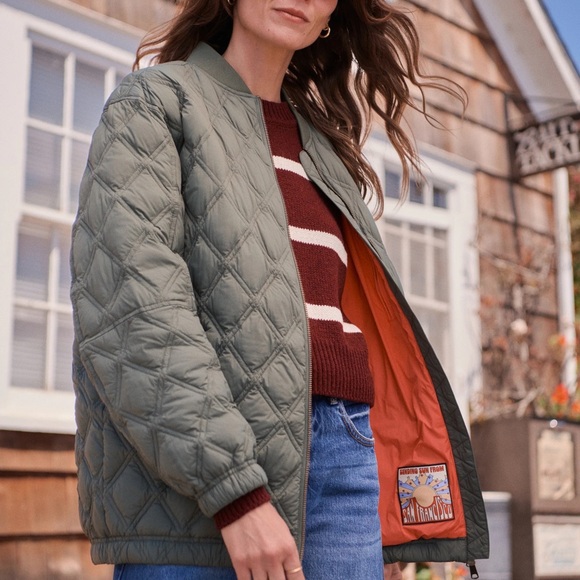 Marine Layer Jackets & Blazers - Marine Layer Marina Quilted Oversized Bomber XS in Green Olive New with tags nwt